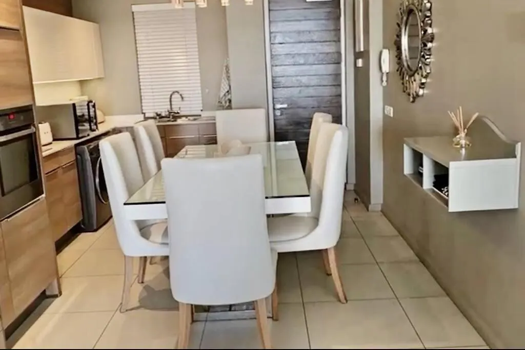 Luxury Two Bed - Crystal Towers - Spectacular Views Apartment Cape Town 0*,  South Africa